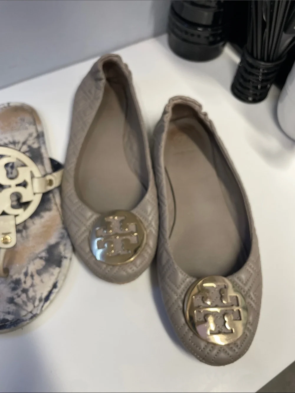 Tory Burch Taupe Ballet Flats with Gold Logo and White Tie-Dye Logo Sandals 9